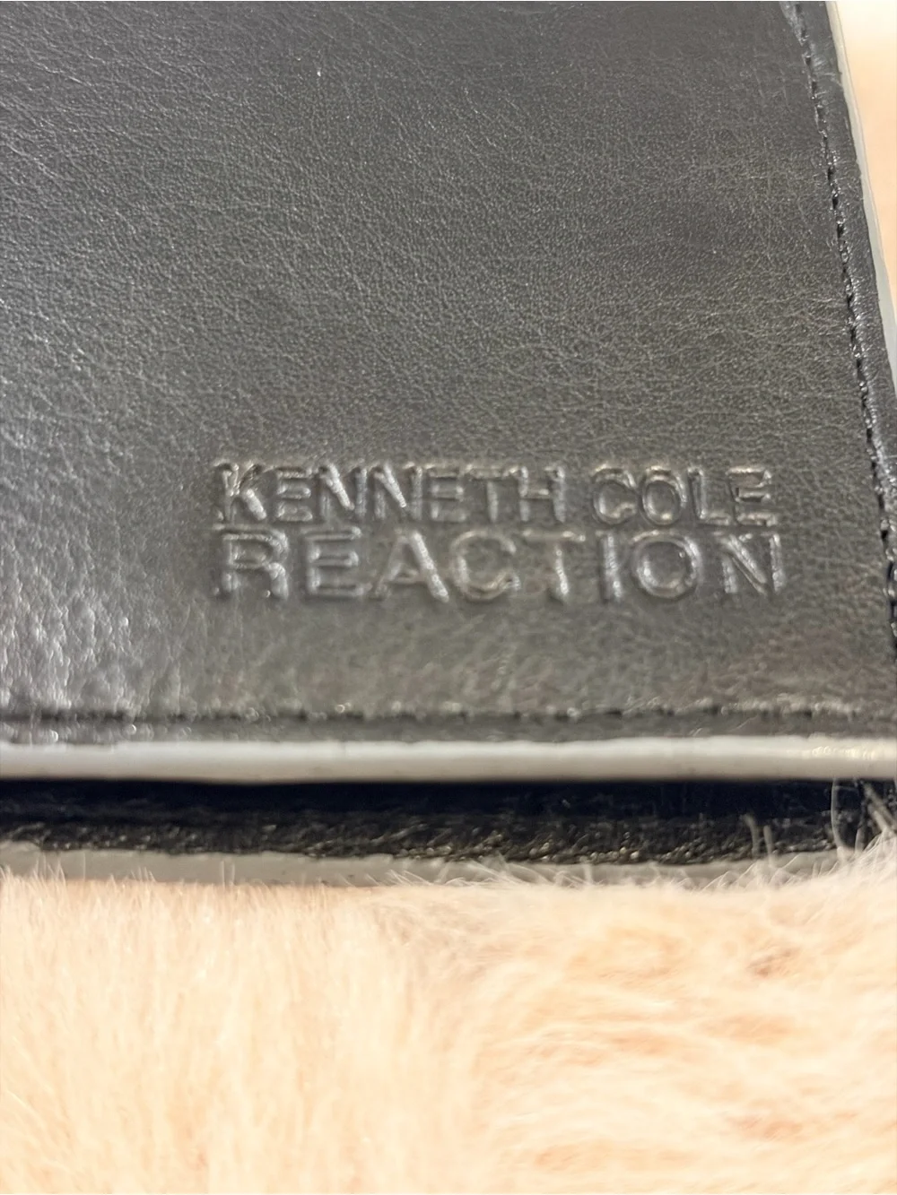 Kenneth Cole Reaction Black Leather Slim Bi-Fold Wallet